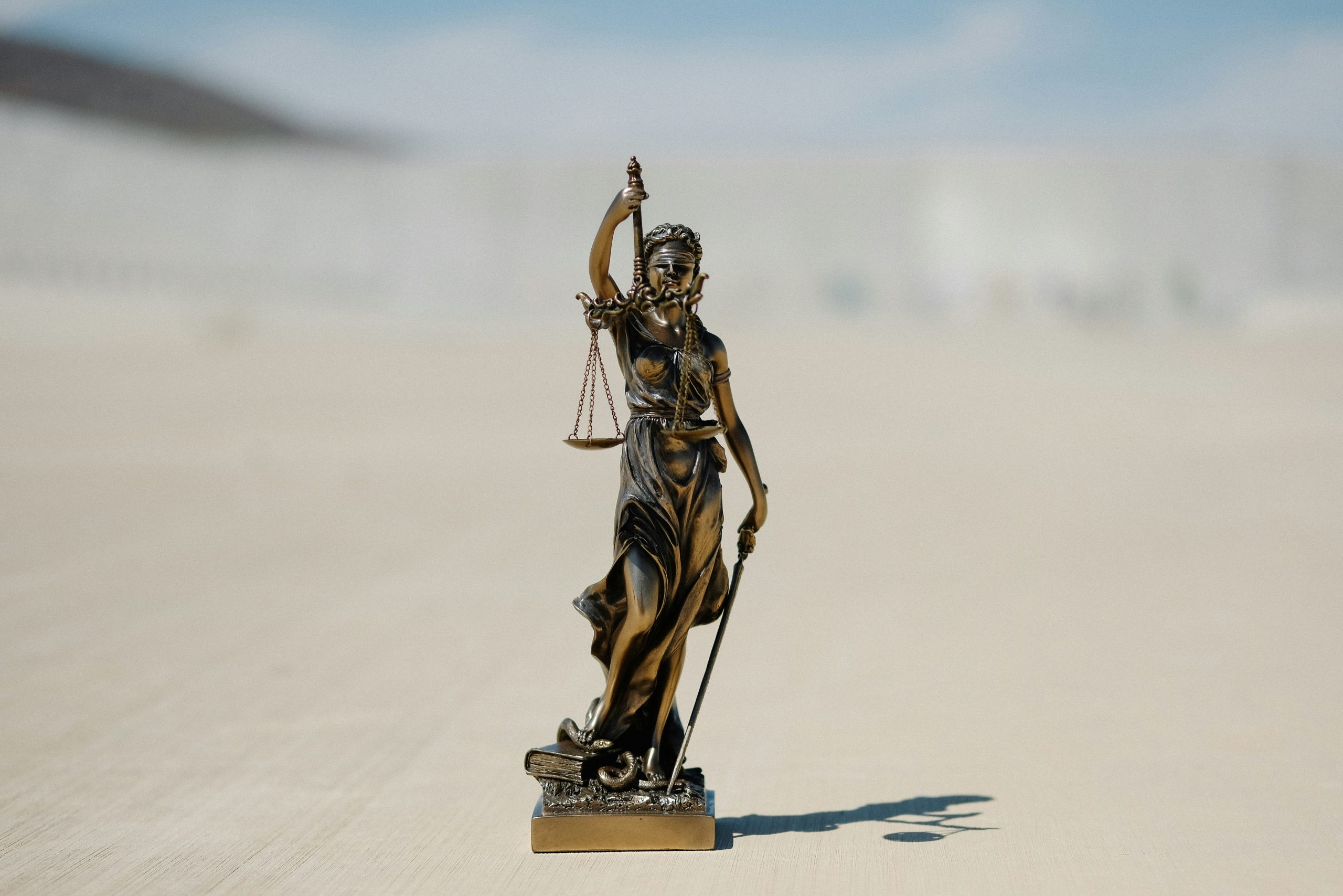 The Ethical Use of Graphics presented by Magna Legal Services